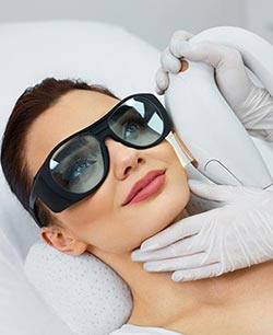 Dermaplaning Near Me in Schaumburg, IL

