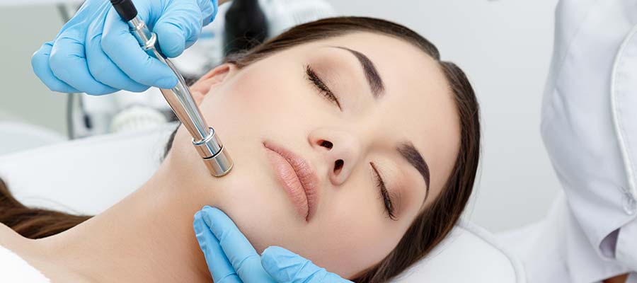 Microdermabrasion Treatment Specialist Near Me in Schaumburg, IL