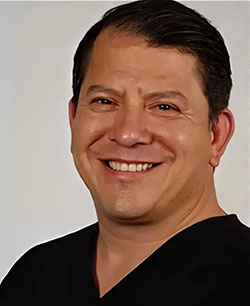 Dr. Carlos Farias, MD Plastic Surgeon at Face Works Plastic Surgery, Plastic Surgeon in Schaumburg, IL